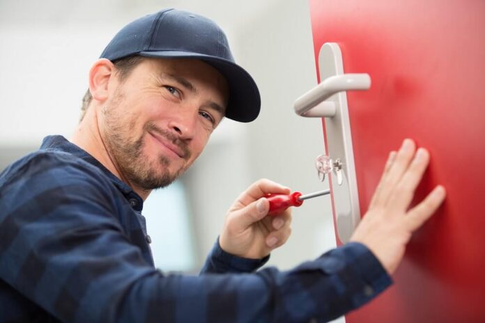 8 Reasons Businesses Need Commercial Locksmith Services