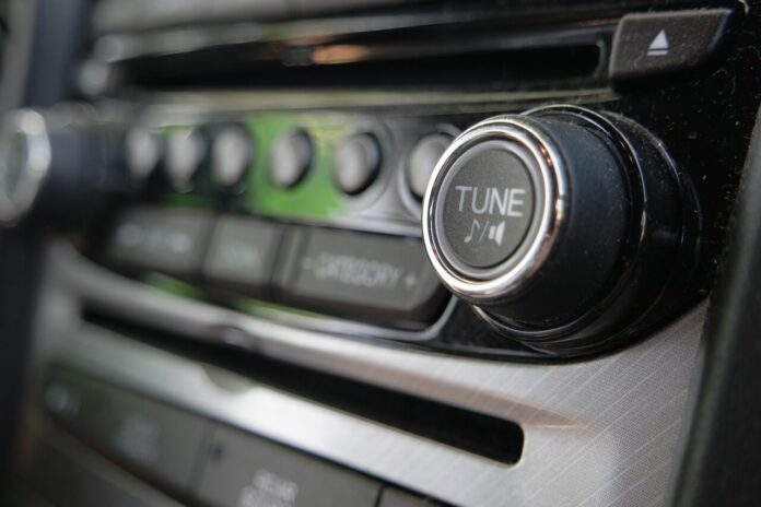 Car Stereos: 7 Tips for Choosing the Best Head Unit