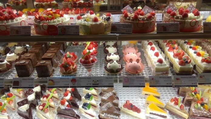 How Bakery Food Service Distributors Support Your Business Growth (1)